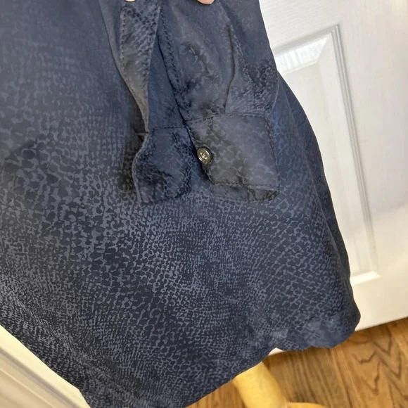 Banana republic Navy women's dress size 4 LS With Pockets subtle snakeskin print - Picture 4 of 16
